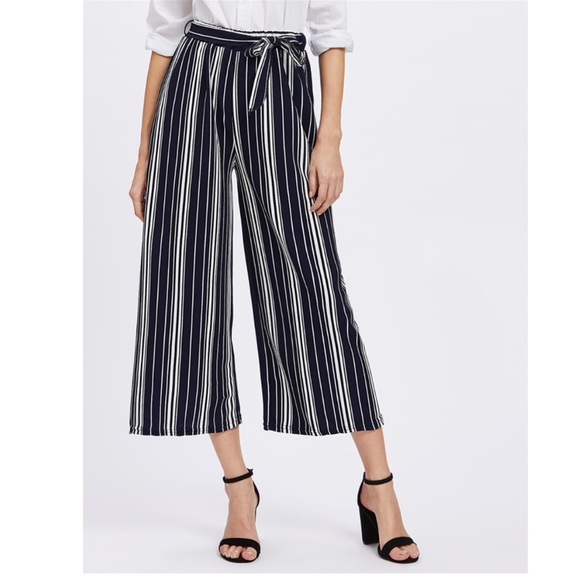 Striped leg pants 🖤(7b) - Picture 3 of 4